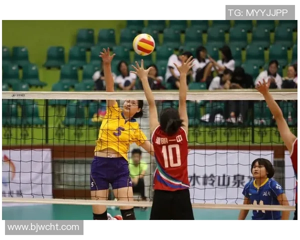 赛后分析：上海排球队与成都排球队技术对决的精彩瞬间与战术解析